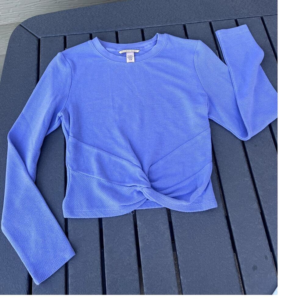 Victoria's Secret texture crewneck crop twist waist long sleeve top, women's S